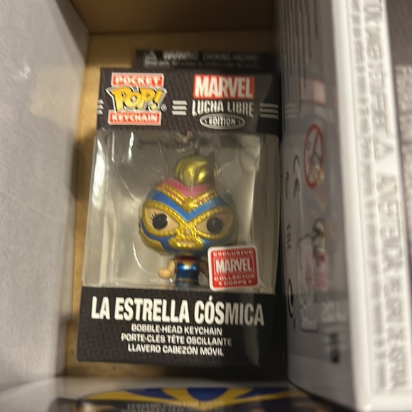 Great gift!! Marvel funko set❤️ - Picture 5 of 5